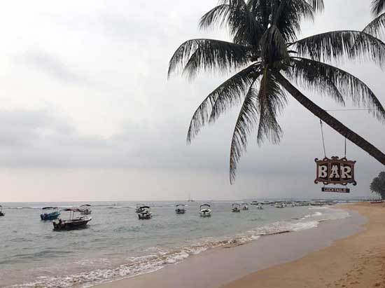 Hikkaduwa Beach Tour