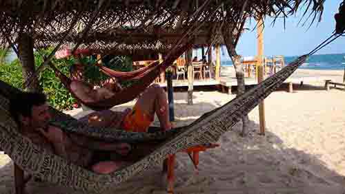 tangalle beach sri lanka